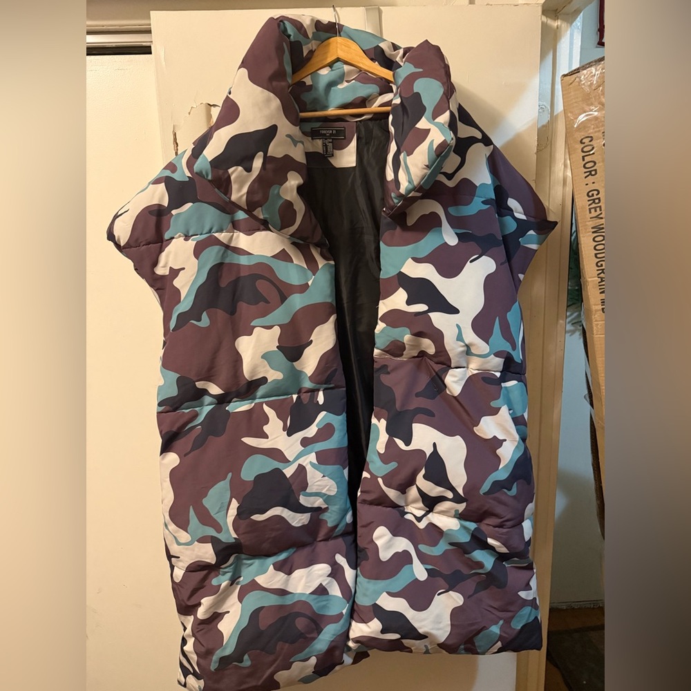 Multicolor Dramatic Camo Puffer Vest